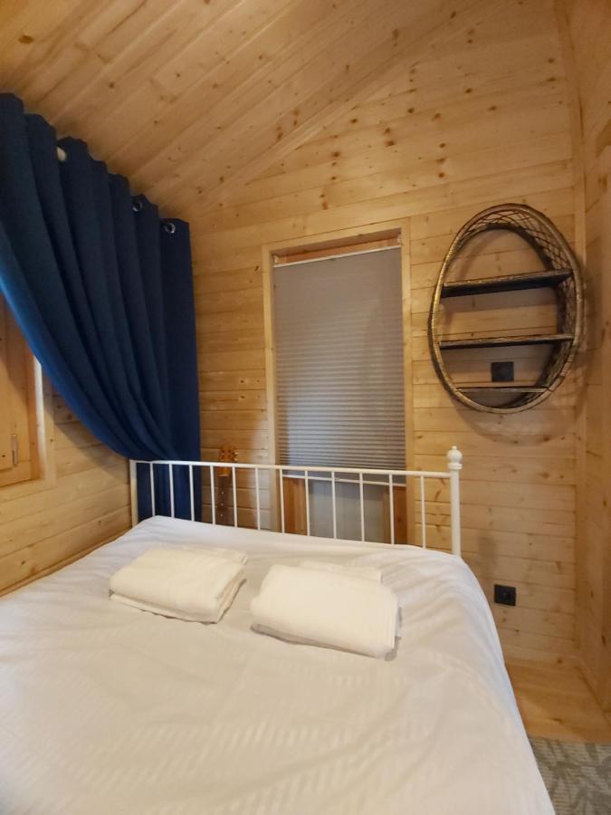 Drewniany Zakatek Z Sauna I Jacuzzi * Jadow