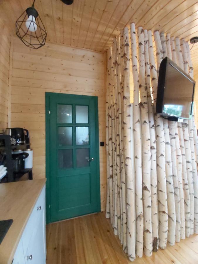 Drewniany Zakatek Z Sauna I Jacuzzi